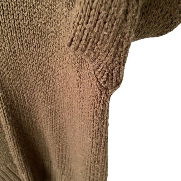 PINK Victoria's Secret V-neck Green Knit Sweater Pullover in Size Medium - Picture 3 of 6